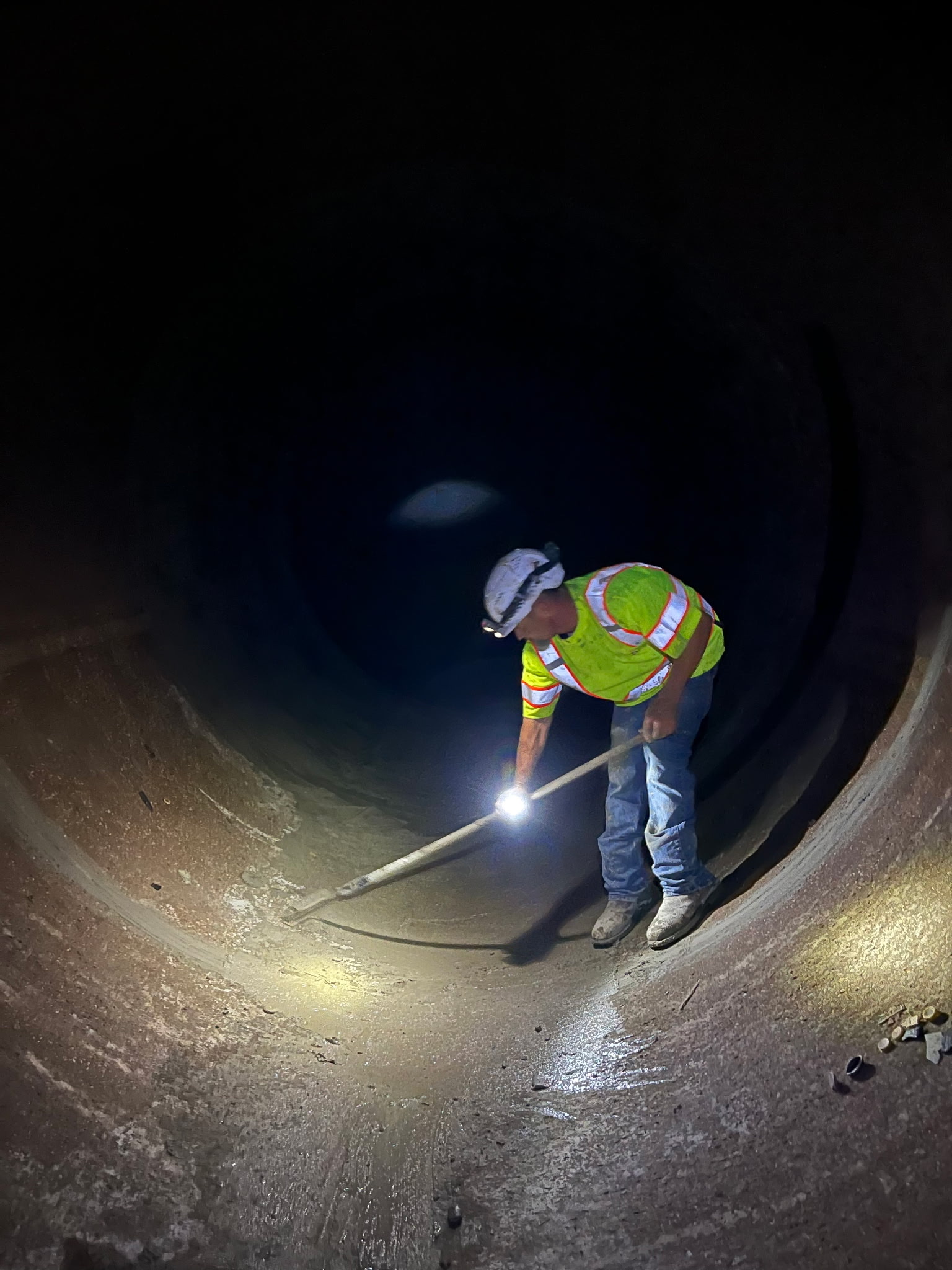 trenchless sewer pipe rehabilitation